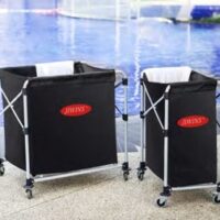 collecte du linge sale, ou serviettes piscine